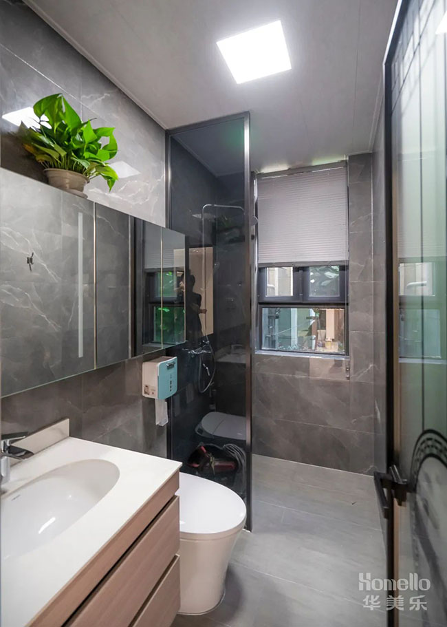 146㎡四居改大三居，主臥加入衣帽間，享受來自大套房的舒適